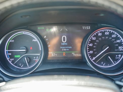 Used 2021 Toyota Camry XSE w/ Navigation Upgrade Package image 24