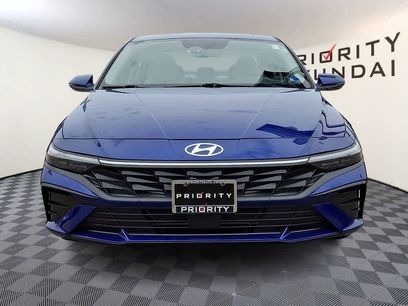 Used 2025 Hyundai Elantra Limited