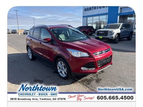 Used 2016 Ford Escape Titanium image 5