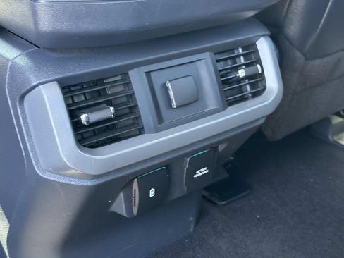 Used 2022 Ford F150 Lariat RWD image 20