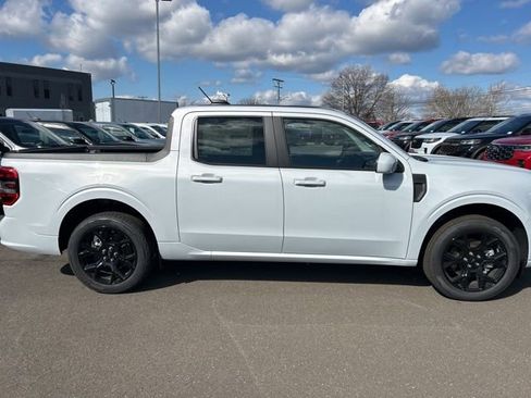 New 2026 Ford Maverick Lobo AWD/4WD image 9