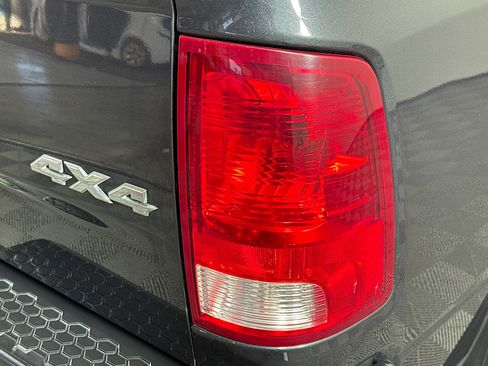 Used 2016 RAM 1500 Express image 55