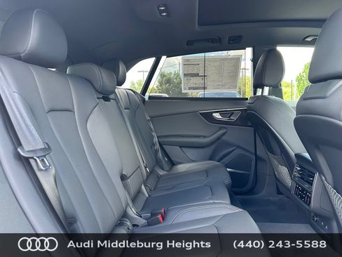 Used 2026 Audi Q8 Premium Plus AWD/4WD image 36
