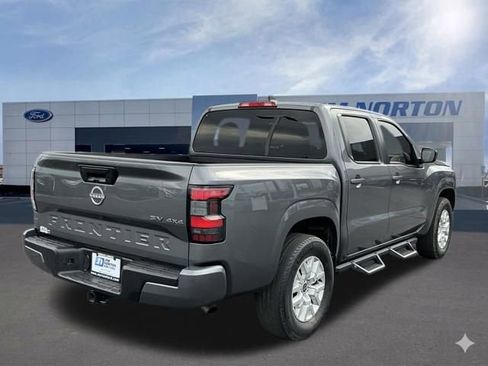 Used 2023 Nissan Frontier SV AWD/4WD image 4