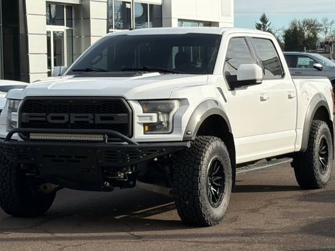 Used 2018 Ford F150 Raptor w/ Equipment Group 802A Luxury image 8