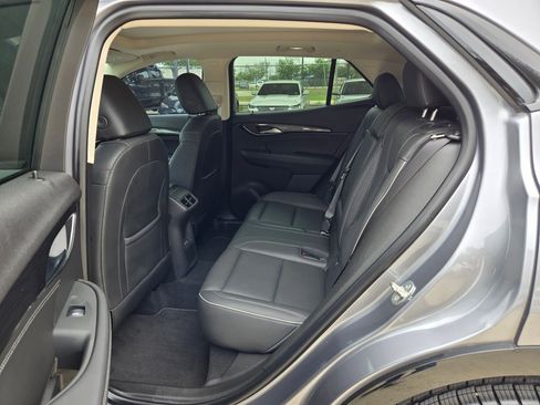 Certified 2021 Buick Envision Essence w/ Technology Package I FWD image 20