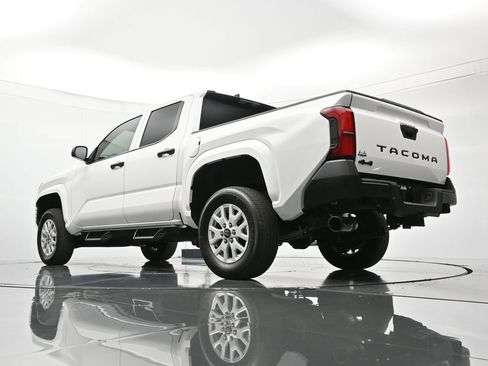 Used 2024 Toyota Tacoma SR image 42