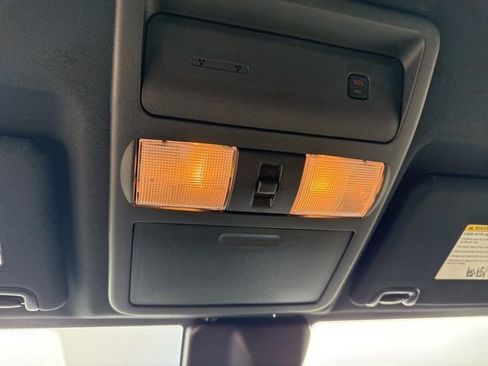 New 2026 Nissan Frontier SV image 17