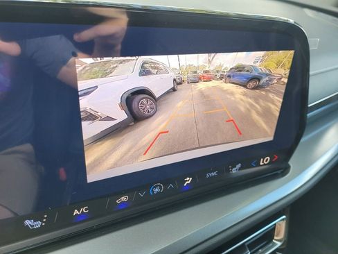 New 2026 Chevrolet Traverse LT w/ LPO, Floor Liner Package image 37