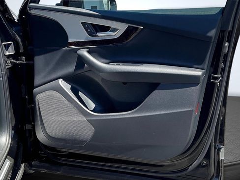 Used 2019 Audi Q7 2.0T Premium image 24