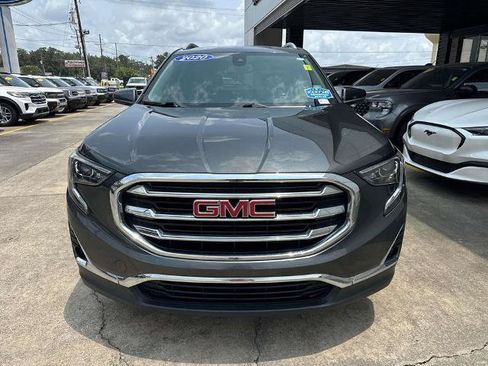Used 2020 GMC Terrain SLT FWD image 2