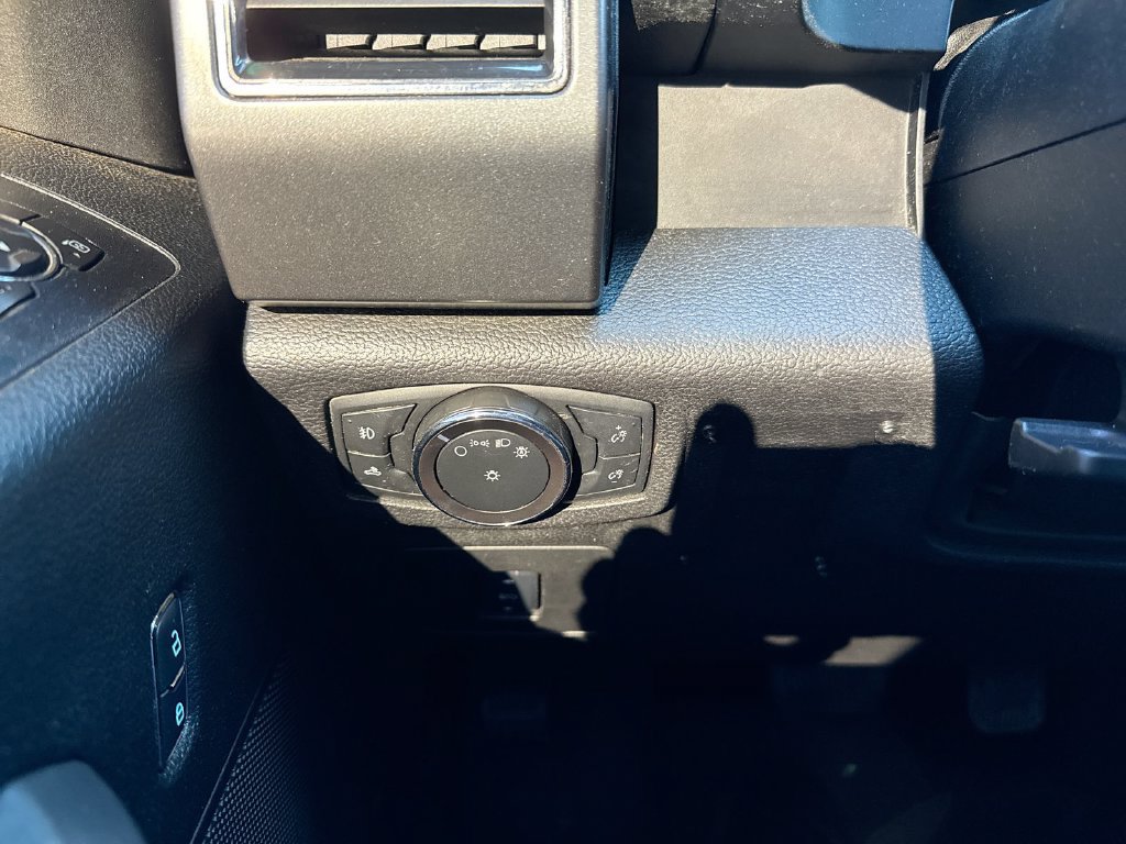 Used 2017 Ford F150 XLT w/ Equipment Group 301A Mid AWD/4WD image 17