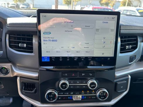 Used 2023 Ford Expedition XLT image 30