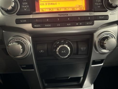 Used 2010 Toyota 4Runner SR5 image 16