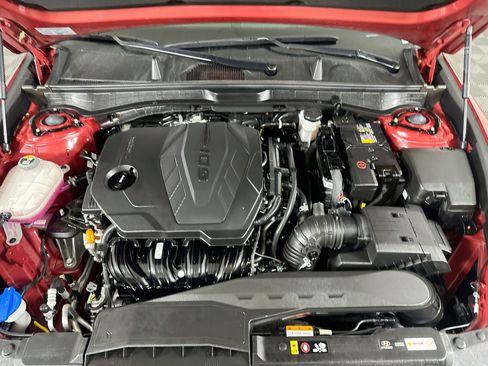 Used 2025 Hyundai Sonata SEL FWD image 31