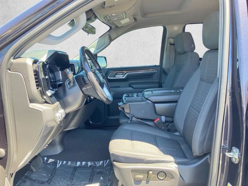 Used 2022 GMC Sierra 1500 Elevation w/ LPO, Elevation Black Package RWD image 11