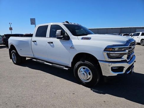 New 2026 RAM 3500 Tradesman image 40