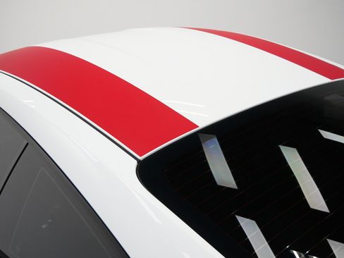 Used 2016 Porsche 911 R RWD image 48