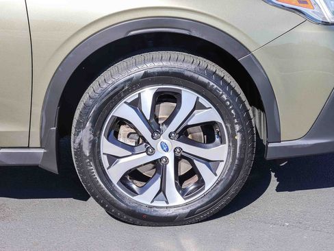 Used 2020 Subaru Outback Limited XT w/ Popular Package #2 AWD/4WD image 11