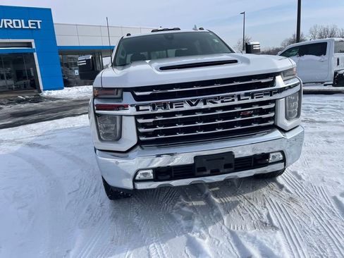 Used 2020 Chevrolet Silverado 2500 LTZ w/ LTZ Premium Package image 8