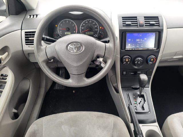 Used 2009 Toyota Corolla LE FWD image 26