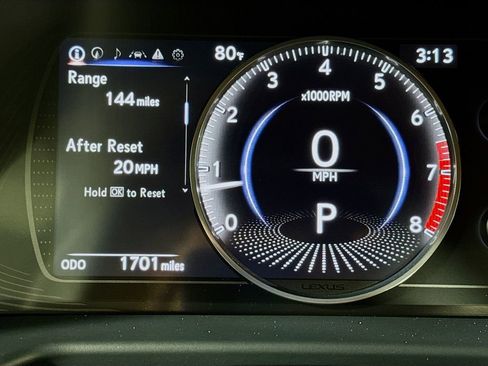 Certified 2025 Lexus ES 350 w/ Premium Package image 12