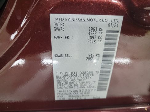 Used 2024 Nissan Altima 2.5 SV image 33