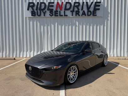 Used 2020 MAZDA MAZDA3 Hatchback w/ Preferred Package