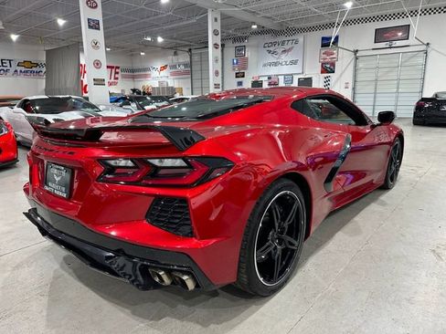 Used 2021 Chevrolet Corvette Stingray Preferred Cpe w/ Z51 Performance Package RWD image 32
