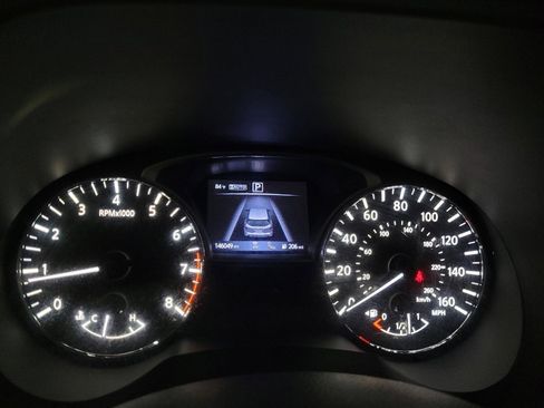 Used 2018 Nissan Pathfinder SL w/ SL Premium Package AWD/4WD image 23