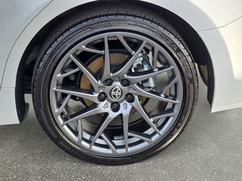 Used 2025 Toyota Camry XSE image 32