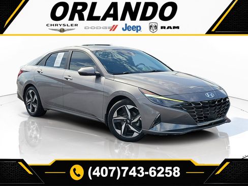 Used 2023 Hyundai Elantra Limited FWD image 1