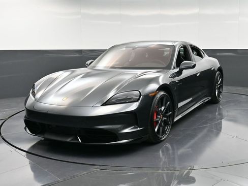 New 2026 Porsche Taycan GTS image 1