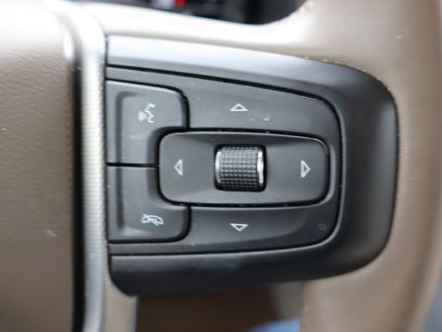 Used 2023 GMC Yukon Denali image 24