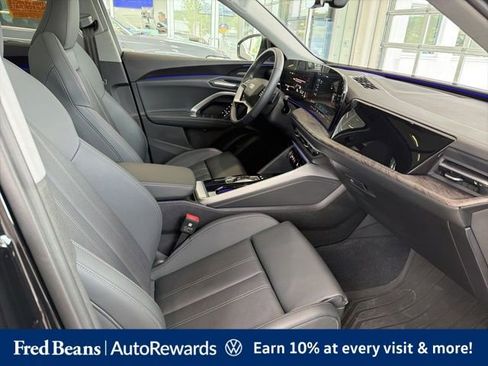 Used 2025 Audi Q5 Premium Plus w/ Premium Plus AWD/4WD image 11