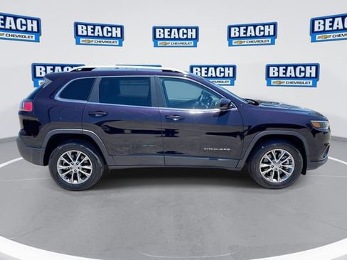 Used 2021 Jeep Cherokee Latitude Lux w/ Comfort/Convenience Group AWD/4WD image 9