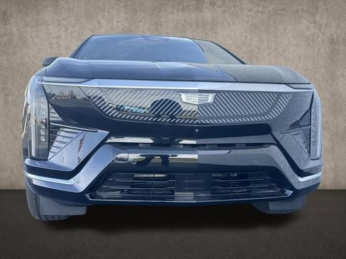 New 2026 Cadillac Optiq Luxury 1 w/ LPO, Floor Liner Package AWD/4WD image 2