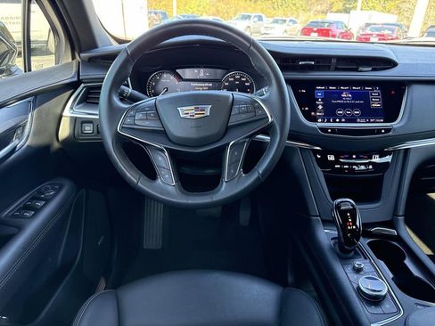 Certified 2023 Cadillac XT5 Luxury image 17