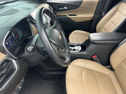 Used 2023 Chevrolet Equinox Premier FWD image 13
