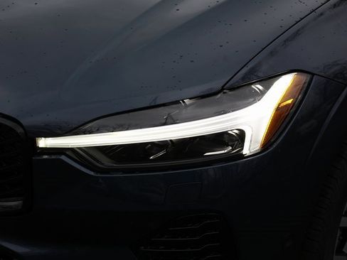 New 2026 Volvo XC60 B5 Plus w/ Protection Package Premier image 9