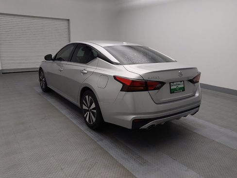 Used 2019 Nissan Altima 2.5 SV image 5