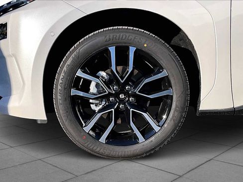 New 2026 Subaru Solterra image 13