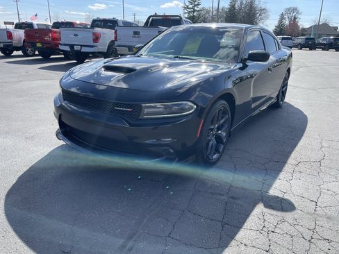 Used 2019 Dodge Charger GT w/ Plus Group image 4