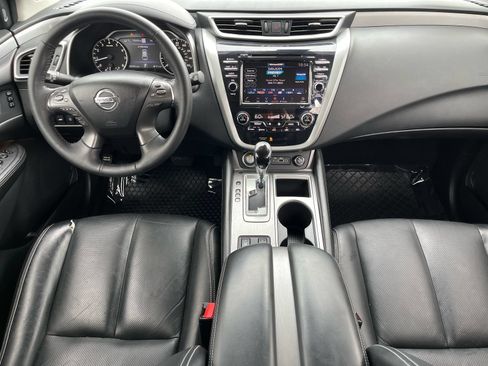 Used 2019 Nissan Murano SL w/ SL Technology Package FWD image 12