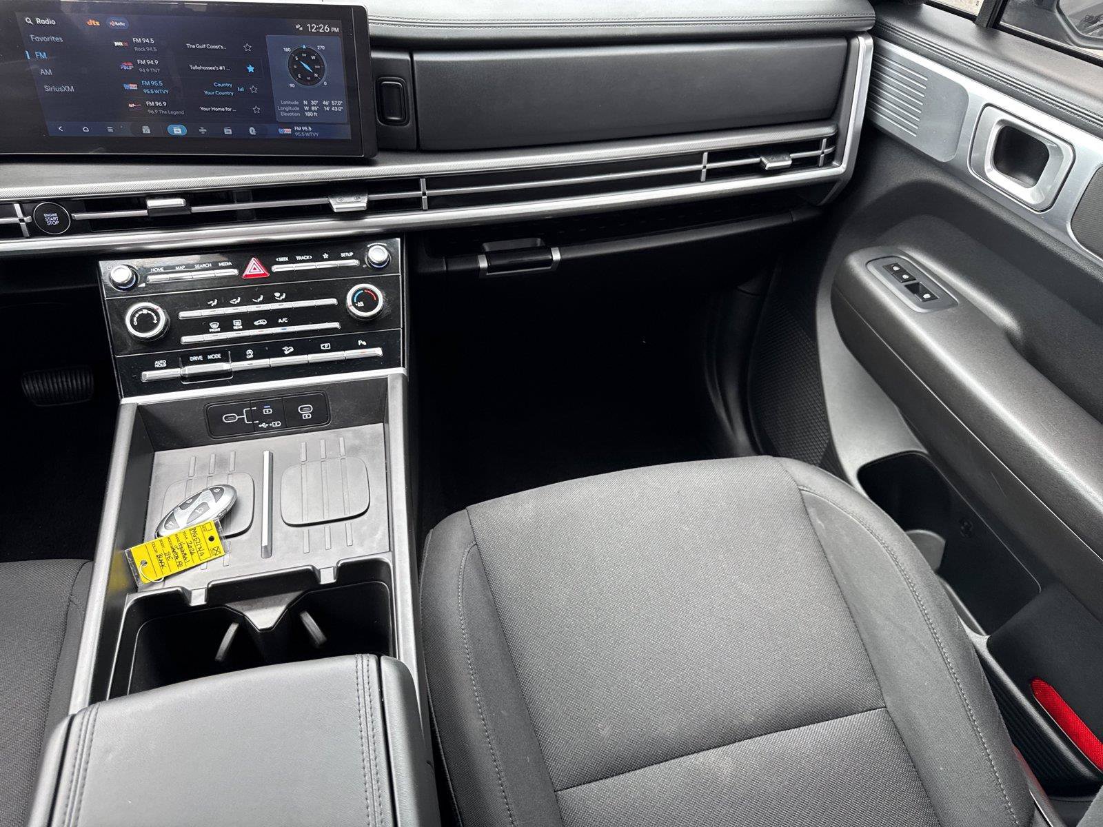 Used 2026 Hyundai Santa Fe SE FWD image 16