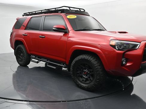 Used 2023 Toyota 4Runner TRD Off-Road Premium w/ Moonroof Package AWD/4WD image 2