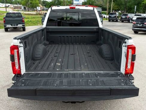 Used 2023 Ford F350 Lariat w/ Lariat Ultimate Package AWD/4WD image 8