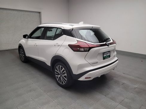 Used 2021 Nissan Kicks SV FWD image 5