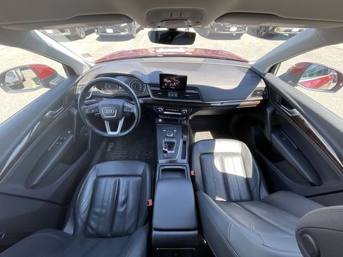 Used 2019 Audi Q5 Premium AWD/4WD image 27