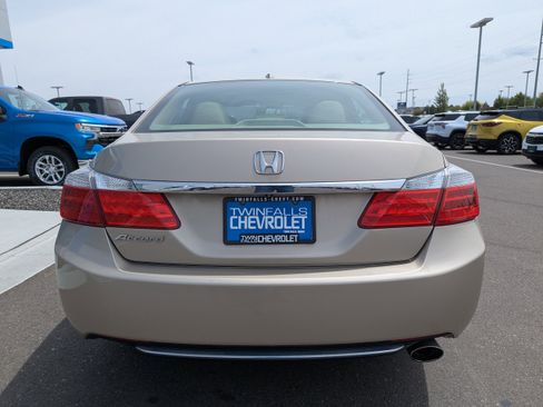 Used 2014 Honda Accord EX-L image 31